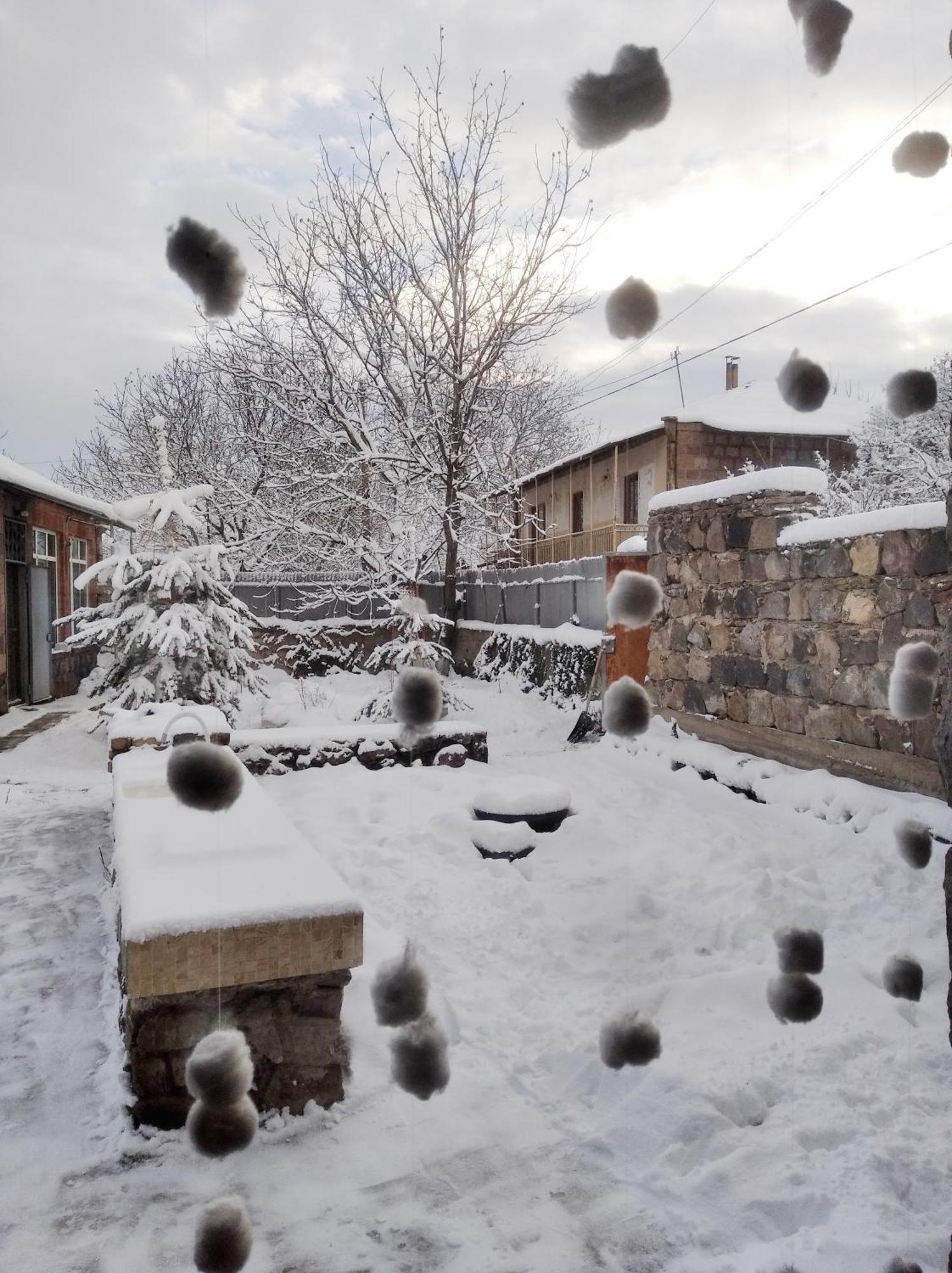 Zove Rural Cottage With Garden Views K'arashamb Екстериор снимка